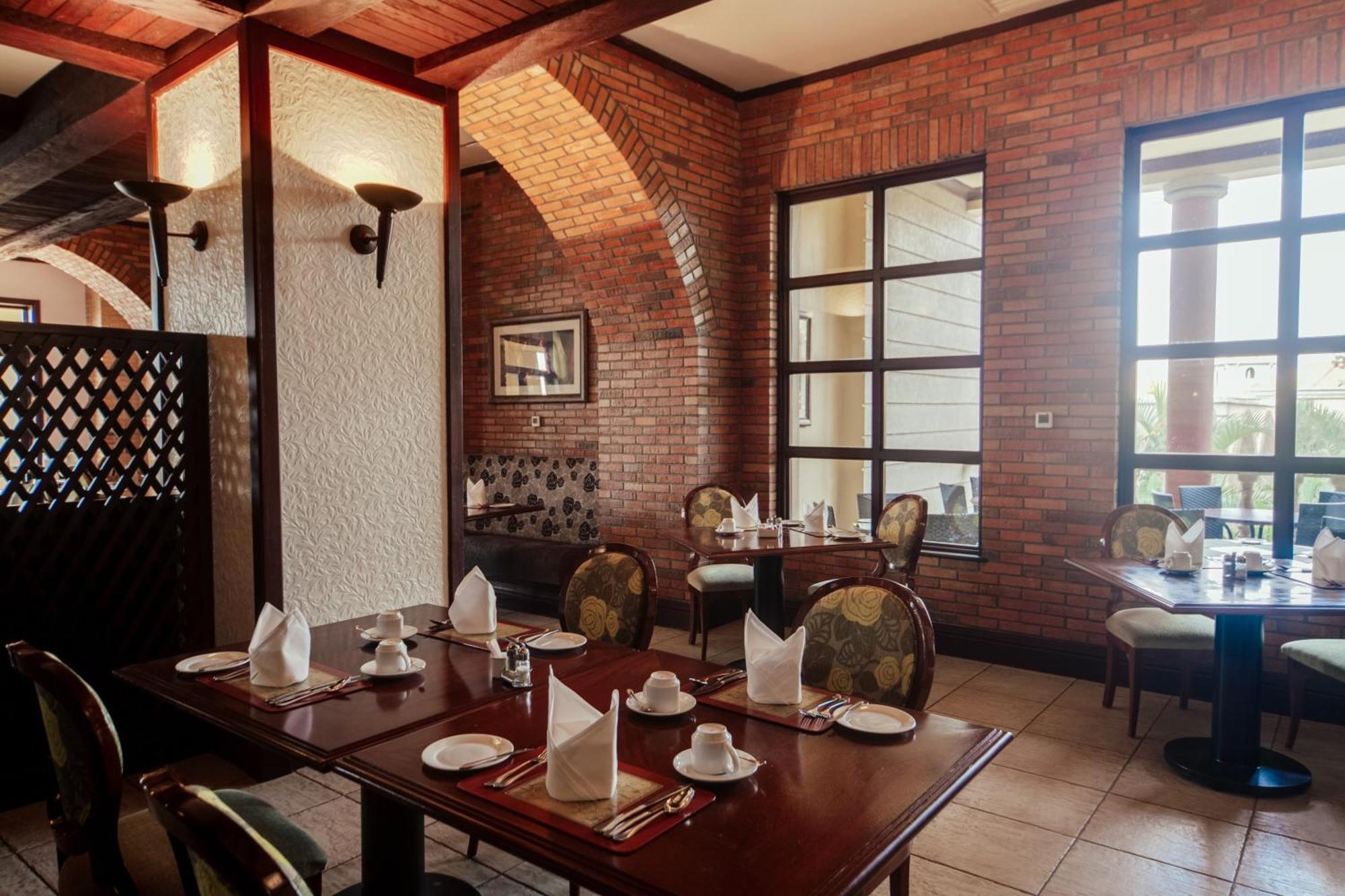 Lake Victoria Serena Golf Resort & Spa Kigo Dış mekan fotoğraf